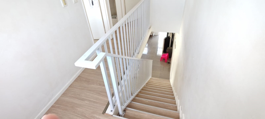 3 Bedroom Property for Sale in Bardale Village Western Cape